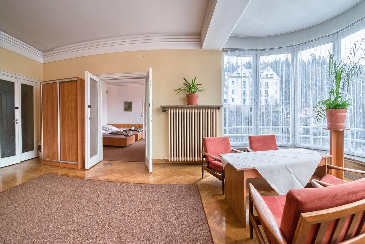 Hotel apartamentowy Patria *